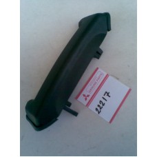 22217 MITSUBISHI  L 300 ORTA KAPI KOLU DIŞ SOL.. MEDİUM DOOR OPENER OUTER FRONT (L)..